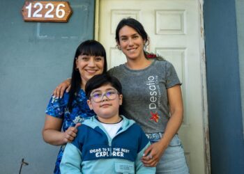 Niño de 9 años de la Región de Ñuble recibirá cirugía gratuita para tratar la epilepsia refractaria.
