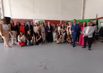 Reconocimiento Sello Gabriela Mistral 2025 distinguió a 20 estudiantes de Santo Tomás Chillán.