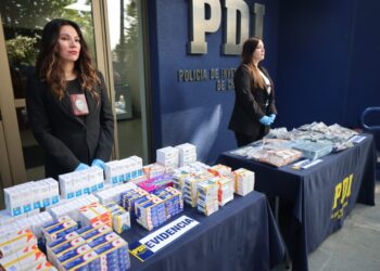 Con 50 toneladas de medicamentos,logran el mayor decomiso en el país y la detención de 20 imputados por asociación criminal y otros delitos.