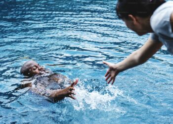 Accidentes más comunes en piscinas: cómo prevenirlos y actuar a tiempo.