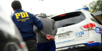 Delincuente robó y además agredió al dueño de casa en Chillán.