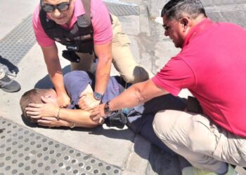 Ahora 🔴 Vendedor ambulante agrede a funcionario municipal de Chillán.