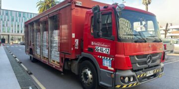 Coca-Cola Embonor Concepción entregó aporte de hidratación a afectados por incendios y voluntarios de Bomberos.