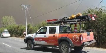 Copelec refuerza acciones preventivas y colaboración ante contingencia por incendios forestales en Ñuble.
