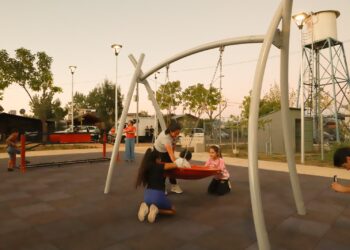 Inversión millonaria transforma 1.800 m² en espacios públicos inclusivos y seguros en Villa Los Maitenes.