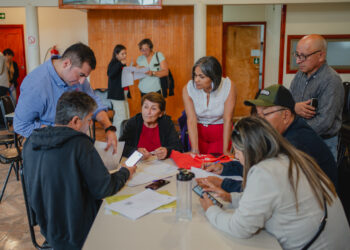 En Portezuelo: Inician reuniones de coordinación con familias damnificadas para la reconstrucción de viviendas definitivas.
