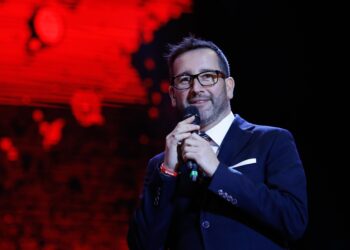 Animador de TVN denuncia amenaza en su contra.