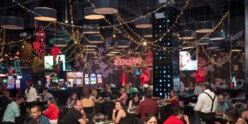 Fin de semana de los enamorados en MDS Chillán con show en vivo de Keko Yunge y panoramas especiales.