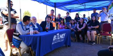 Alcalde de Bulnes tras visita del ministro Montes: «Agradecemos que ya se esté hablando de la modalidad definitiva de la reconstrucción».