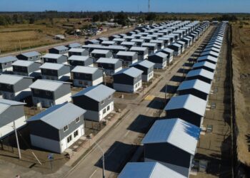 Ministro Montes inaugura megaproyecto habitacional en Chillán y Región de Ñuble supera las 10 mil viviendas entregadas.
