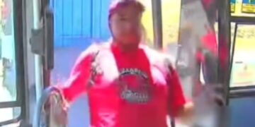 Conductor de línea 4 fue agredido por individuo que no quería pagar pasaje en Chillán.