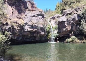 ÚLTIMO MINUTO EN ÑUBLE ⚫️ Un niño falleció esta tarde por inmersión en sector del puente Zapallar.