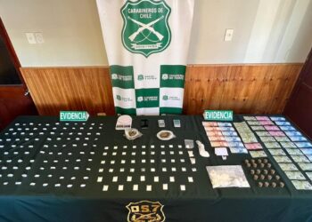 En Villa Las Almendras y Los Volcanes, el OS7 logró la detención de chilenos y extranjeros por tráfico de drogas.