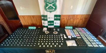 En Villa Las Almendras y Los Volcanes, el OS7 logró la detención de chilenos y extranjeros por tráfico de drogas.