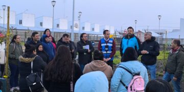 Alcalde de Bulnes y Serviu exigen cumplimiento de garantías para viviendas afectadas por la lluvia.