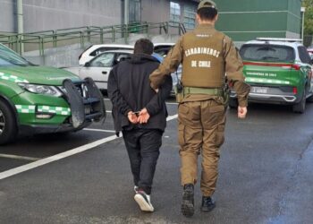 Sorprenden a conductor sin licencia de conducir ➡️ Pero si con drogas.