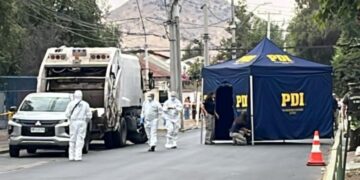 Hallan cuerpo de mujer al interior de una caja en Quinta Normal