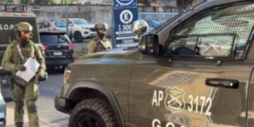 AHORA🔴Allanamiento de gran cantidad de drogas en pleno centro de Santiago