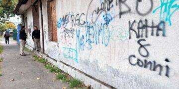 Ejecutaron desalojo en casa okupa del centro de Chillán, tras cuatro años tomada.