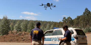Fiscalía intensifica con dron y canes de la PDI, búsqueda de hombre desaparecido en Ñiquén.