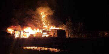 Esta noche Incendio destruye vivienda en sector El Progreso de Bulnes y deja damnificados