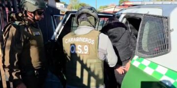 Chillán: Investigación de OS9 Ñuble permite detención de imputados por drogas y orden vigente en operativo vinculado a delito de robo.