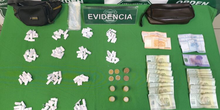 Individuo es sorprendido con drogas en San Carlos.