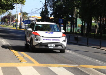 Ch.Viejo incorpora su primer vehículo eléctrico en Ñuble.