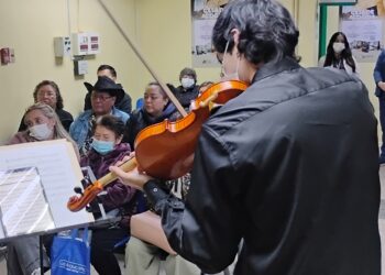 Orquesta Sinfónica de Ñuble inicia su Ciclo de Cámara con inédita presentación en la Unidad de Oncología del Hospital Clínico Herminda Martin de Chillán.