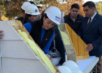 Gobierno inicia reconstrucción definitiva en la comuna de Portezuelo.