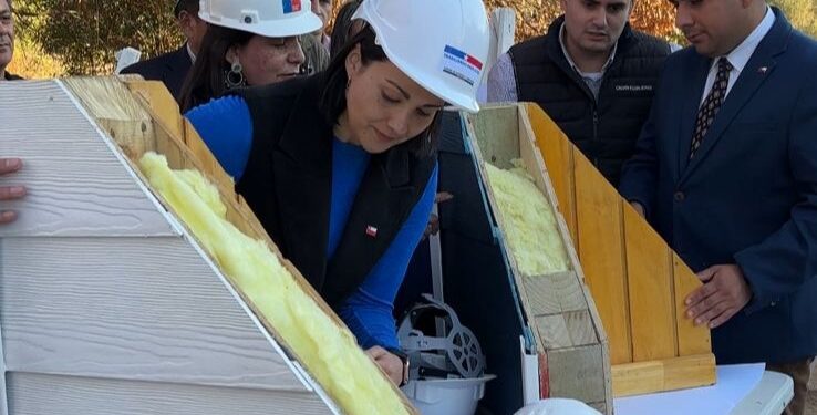 Gobierno inicia reconstrucción definitiva en la comuna de Portezuelo.