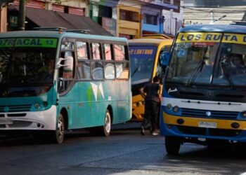 Paro de 2 horas realizarán la locomoción colectiva (Micros) de Chillán.