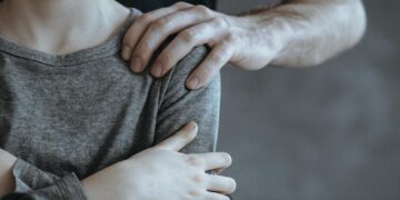 Ahora condenan a individuo por abuso sexual a menor de edad.