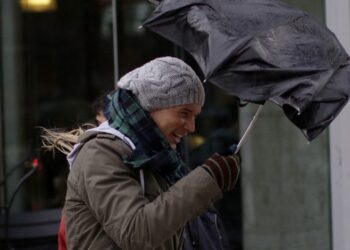 Se anuncian ráfagas de viento en varias regiones, incluido Ñuble.