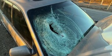 COLISIÓN ENTRE VEHÍCULO Y MOTOCICLETA DEJA UN LESIONADO GRAVE EN SAN NICOLÁS