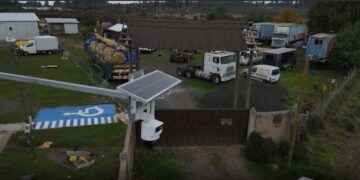 Chillán Viejo revoluciona la seguridad rural con innovadoras cámaras solares y tecnología 5G.
