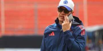 Ex director de Azul Azul revela vínculos de Clark con Ñublense.