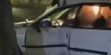 Accidente esta madrugada cuando vehículo colisionara un poste y luego su conductor se da a la fuga en Chillán.