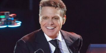 Luis Miguel fue internado en hospital y apuntan a problema cardíaco.