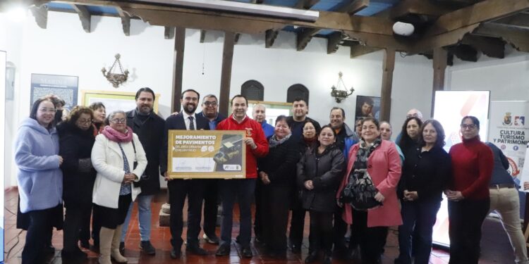 Inversión de más de $208 millones permitirá reparar baches en distintas calles de Chillán Viejo.