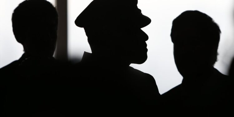 Funcionarios de Carabineros son dados de baja por consumir sustancias ilícitas.