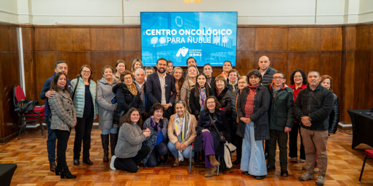 Centro Oncológico de Ñuble contará con 40 sillones para quimioterapia, radioterapia y un equipo de 250 profesionales ·