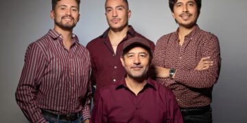 Daniel Muñoz y Los Concho e’ Vino encabezarán la gran final del Concurso Roberto Parra en Chillán.
