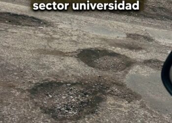 Denuncian mal estado de la ruta en camino Las Mariposas .