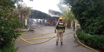 INCENDIO COBRÓ LA VIDA DE UN HOMBRE DURANTE LA MADRUGADA EN FLORIDA.