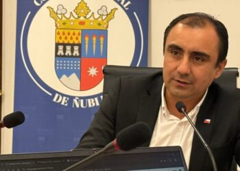 Consejero Chandía critica al Gobernador por marginar a los CORES de decisiones estratégicas.