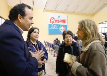 Programa chillanvejano «Invierno Más Seguro » se consolida como referente de apoyo social, tras exitoso primer mes de ejecución.