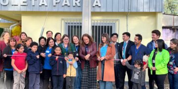 Cesfam Violeta Parra inaugura nueva Sala AIDIA para fortalecer la atención integral de niños, niñas y adolescentes.