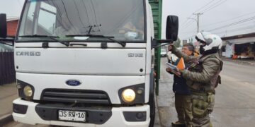 🚔 Carabineros y Conaf Ñuble refuerzan el cuidado de los bosques 🌳con campaña preventiva en Chillán Viejo.
