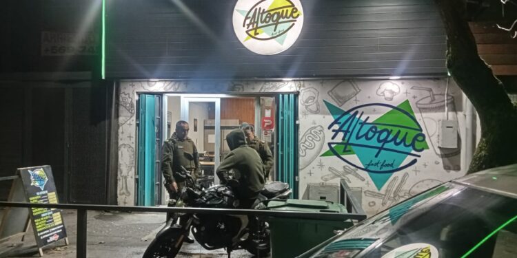 Chillán: operativo de fiscalización en Av. Argentina dejó un detenido y cuatro infracciones por consumo de alcohol en la vía pública.